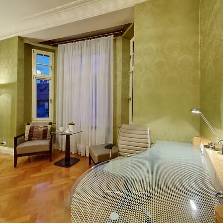 Krysztalowy Катовице